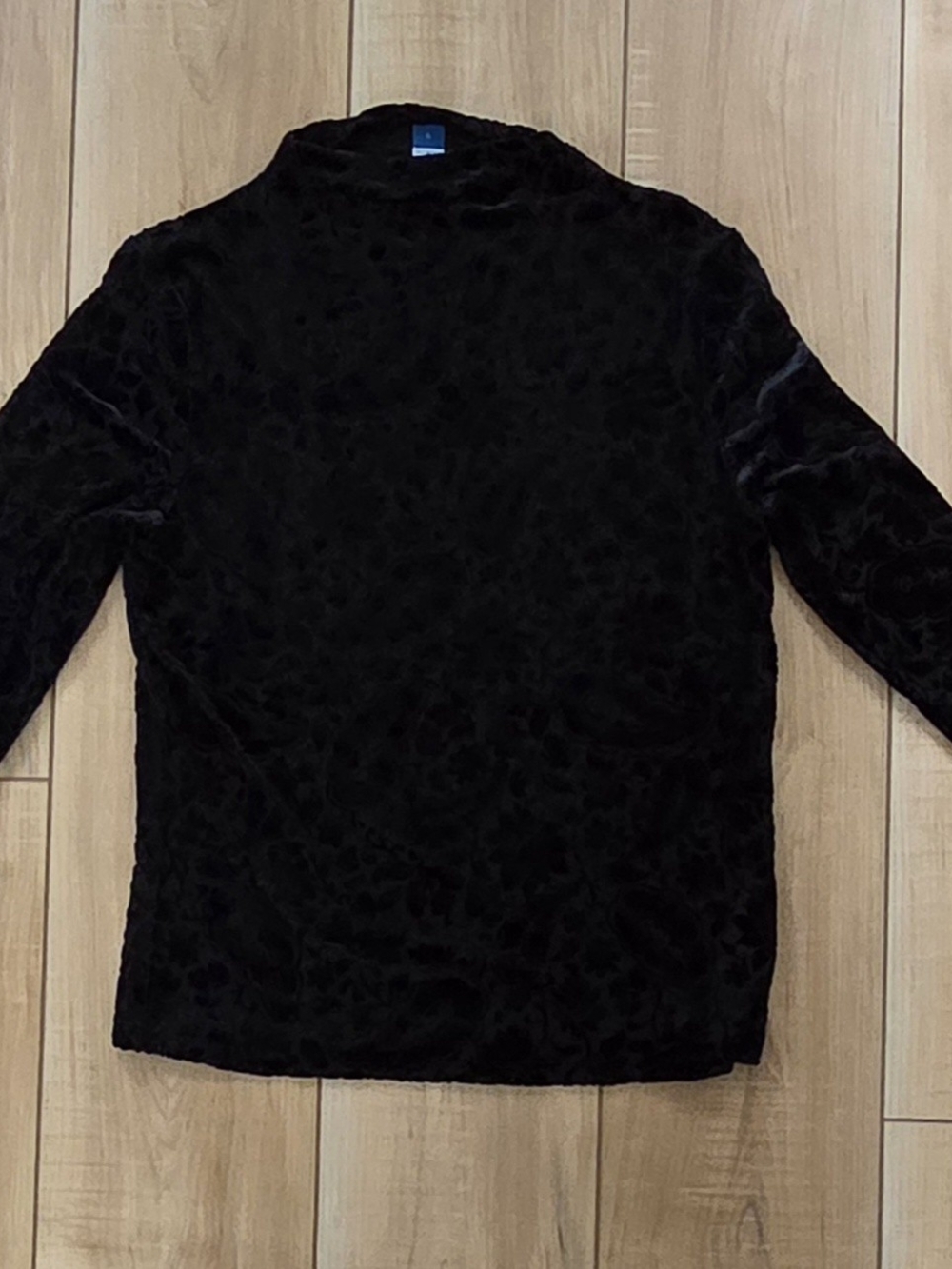 Old Navy Black Velvet Textured Mock Neck Long Sleeve Shirt